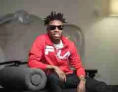 SARS Officers Harass DMW Singer, Mayorkun